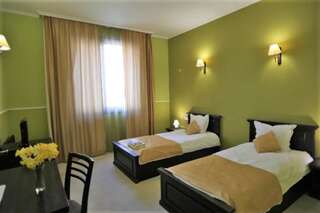 Отель Hotel Neptun Видин Двухместный номер с 1 кроватью или 2 отдельными кроватями-6